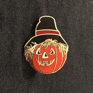 Vintage Norcross Pumpkin Scarecrow Broche